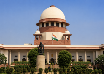 Centre Challenges Delhi High Court Verdict on Overseas Passport and Visa Contracts